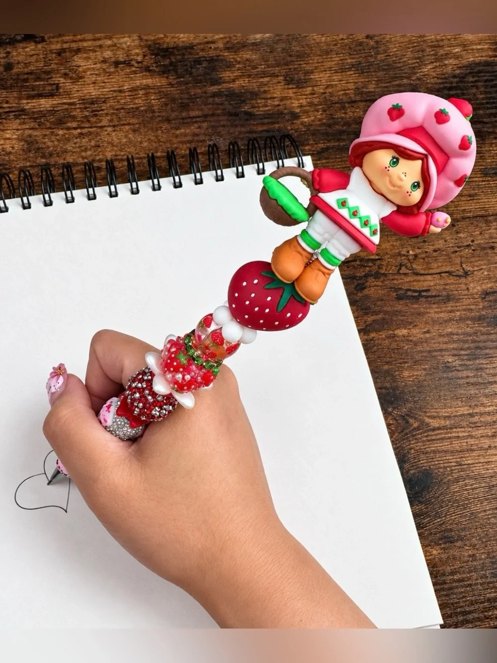 Strawberry Shortcake Beaded Pen - basket